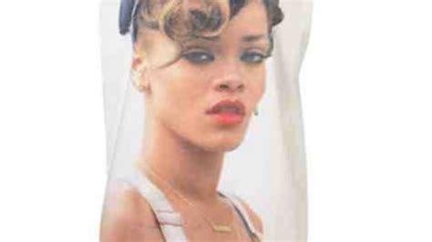 Rihanna Wins Legal Battle With Topshop Hello