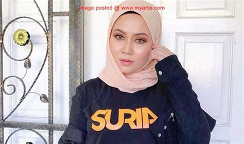 Can we just talk official channel minnal fm recently celebrated pongal day with their staff and listeners. KINI DI SURIA FM: "BUKAN SEBAB GAJI LUMAYAN" - CIK PIAH ...