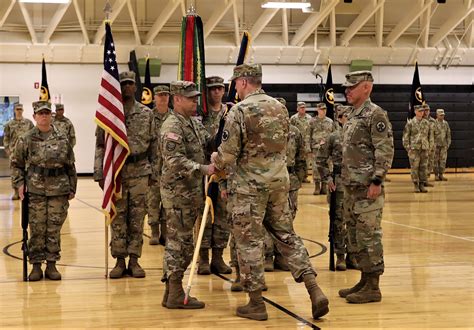 Army Reserve Careers Group Welcomes New Commander Us Army Reserve