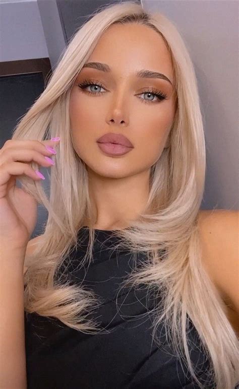 pin by m r hollis on beautiful hair blonde hair looks blonde beauty beautiful girl face