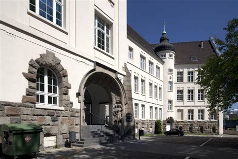 House of the history of the federal republic of germany) is a museum of contemporary history in bonn, germany. Haus der Essener Geschichte Essen, Architektur - baukunst-nrw