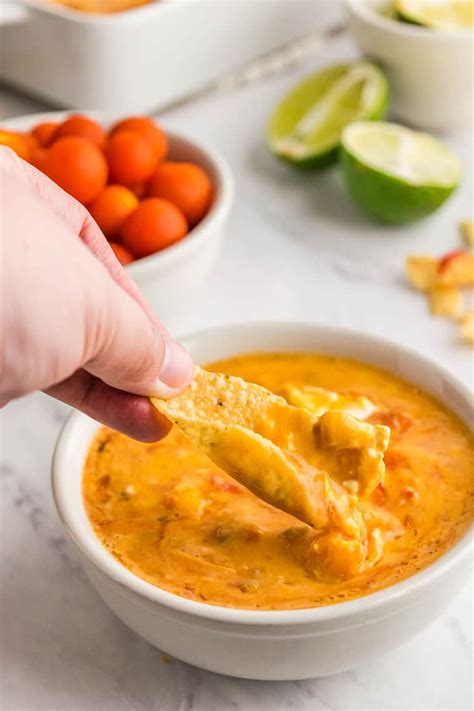 Easy Cheesy Mexican Dip Hot Cheese Dip For Tortilla Chips