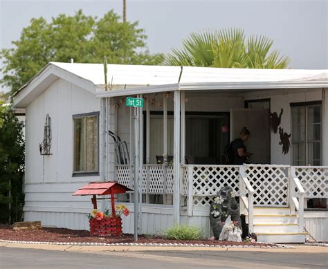 Phoenix-area mobile home park closing could leave 500 seniors homeless
