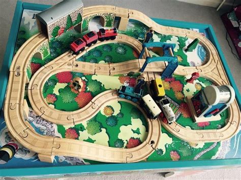 Original Thomas The Tank Engine Wooden Train Set And Table United