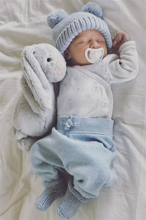 Westlifes Kian Egan Shares First Full Baby Picture Of Newborn Son Ok