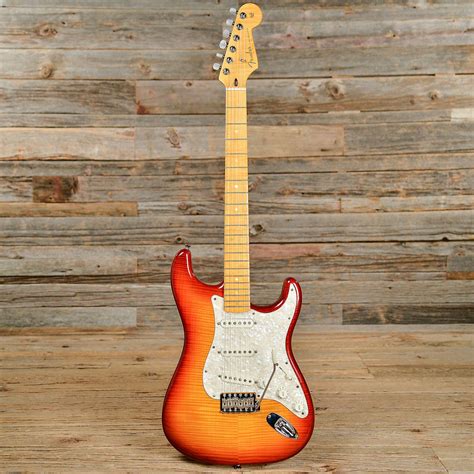 Fender Custom Shop American Custom Stratocaster Cherry Sunburst 2016