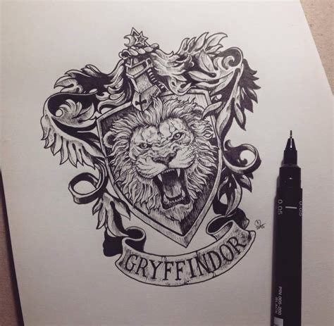 Hogwarts Crest Drawing At Getdrawings Free Download