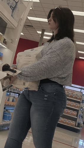 innocent teen mega pawg unreal natural ass praying i see her again tight jeans forum
