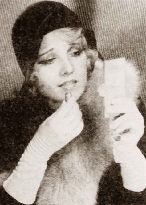1930 Beauty Shop Rouging The Lips Glamour Daze