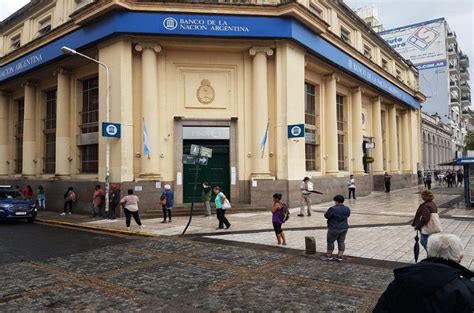 El banco nación (bna) es uno de los más prestigiosos de argentina. CIERRA EL BANCO NACIÓN EN PARANÁ ANTE POSIBLE CONTAGIO DE ...