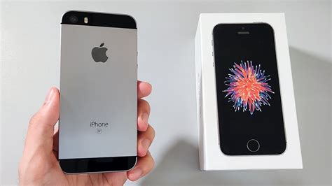 Unboxing Iphone Se 2016 In 2020 Youtube