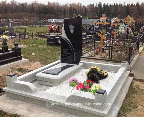 Modern Headstones Russia Style Modern Black Granite Carved Tombstone