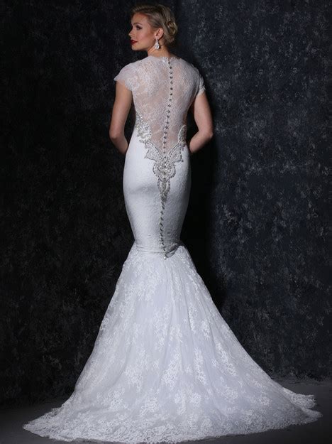 Vhc330 2 Wedding Dress By Victor Harper Couture The Dressfinder