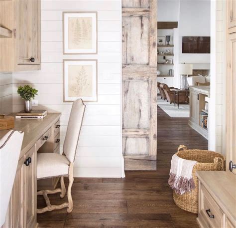 Pin By Beachgal On Home Decorating Inspirations Modern Farmhouse