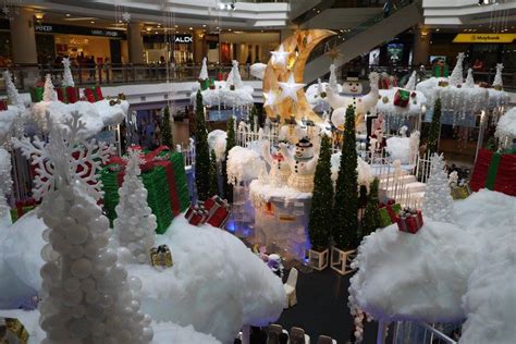 1 utama shopping center is one of malaysia's top shopping destination and is located in the city of petaling jaya. The Beauty Junkie - ranechin.com: White Christmas at 1 ...