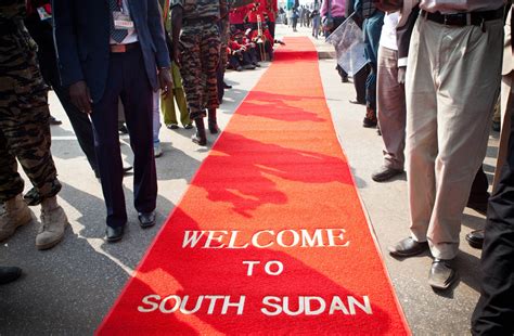 Помимо судана, небольшая часть представителей этого народа находится в соседних с государством странах. Южный Судан - новое государство на карте мира (36 фото ...