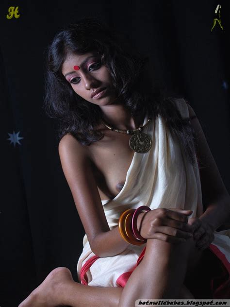 Bengali Nude Woman Girl Photos Pictures