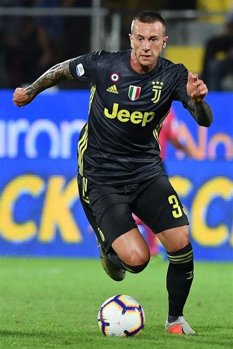 Goals, videos, transfer history, matches, player ratings and much more available in the profile. Frosinone-Juventus Bernardeschi | Juventus, Calcio, Fede