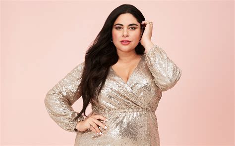 Roxy Earles Joe Fresh Holiday Collection Is All About Size Inclusivity Fashion Magazine