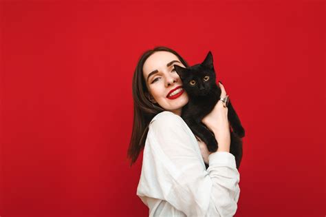 How To Dress Like A Cat Lady Without Looking Crazy