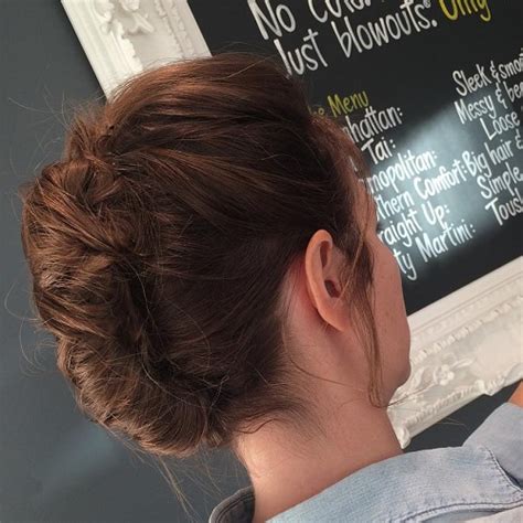 And sometimes, a simple updo is all you need to get all eyes on you. 30 Easy and Stylish Casual Updos for Long Hair