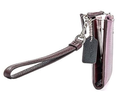 Coach double corner zip wristlet black f87591 svdk6. Coach Women's Pebbled Leather Double Zip Wristlet Wallet