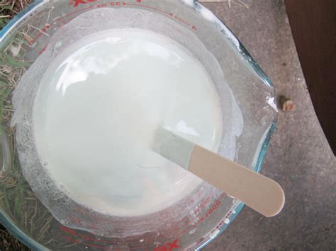 Then i dumped it straight into the sample paint pot and stirred it up until it was completely mixed into the paint. Learn How to Make Your Own Chalk-Style Paint | how-tos | DIY