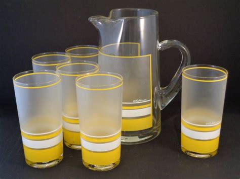 If your looking for unique barware gifts then look no further than our exciting range of barware and bar accessories. Barware Collection - CULVER - BEVERAGE SET | Vintage ...