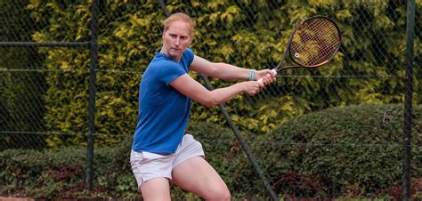 Foto S Kijken Van Uytvanck En Minnen Trainen Samen Op T C Forest Hills Tennisplaza