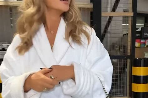 Amanda Holden Strips Totally Naked In Risqué Video