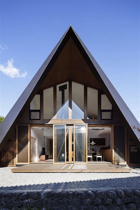 Creative Origami House In Japan Combines A Distinct ...