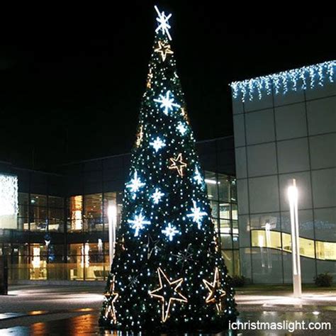 Christmas Tree With Led Light Stars Led Christmas Tree Lights Big