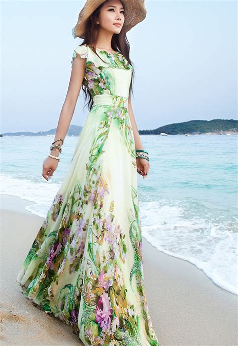 A flowing dress is suitable for a beach wedding because it will billow slightly in beach breezes. 17 best images about Beach Wedding Fashions on Pinterest ...