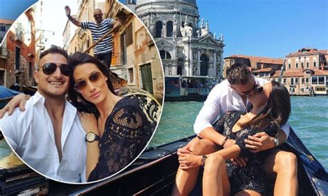 The Bachelors Bec Chin Enjoys Romantic Italian Getaway With Beau Dean
