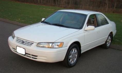 1998 Toyota Camry Information And Photos Momentcar