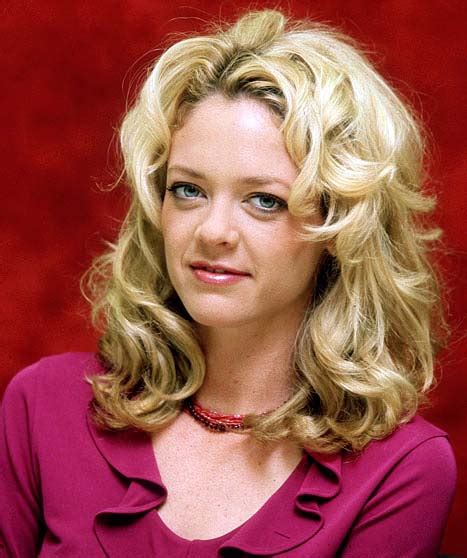 Lisa Robin Kelly Bio Height Weight Measurements Celebrity Facts