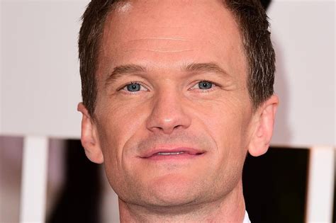 neil patrick harris apologises for amy winehouse ‘corpse meat platter after old photo