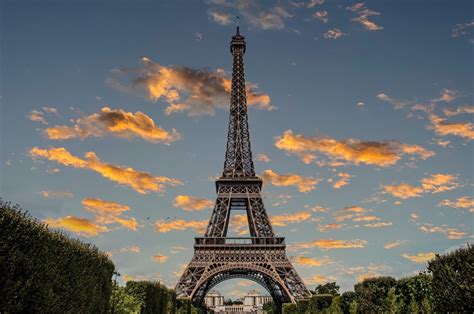 Generalmente Ricezione Turbina Torre Eiffel Costo Marina Militare Acro