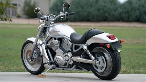 Well it is time to move onto something bigger and better and the only way. 2002 Harley-Davidson VRSCA-V-Rod | S260 | Las Vegas 2019