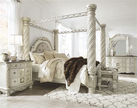 Cassimore North Shore Pearl Silver King Upholstered Poster Canopy Bed