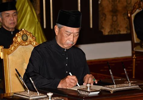 In the text messages tan sri muhyiddin yassin sent me in the past four years, he would always preface it with bro. SETELAH TIADA KUASA | Ceritera