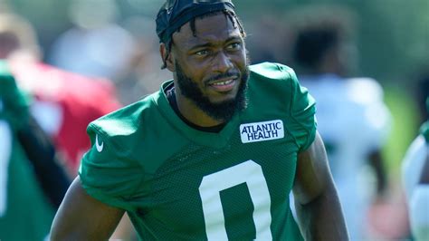 Jets Moving On From Veteran Backup Safety Adrian Amos Abc7 New York