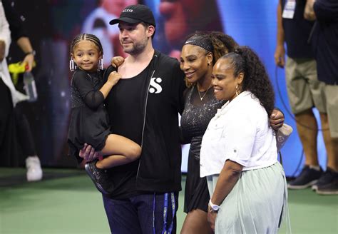 El Inicio De La Despedida De Serena Williams Vestido Y Zapatillas Con