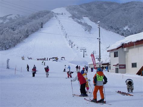 Hakuba Goryu Snow Resort Station De Ski Voyages Gendron