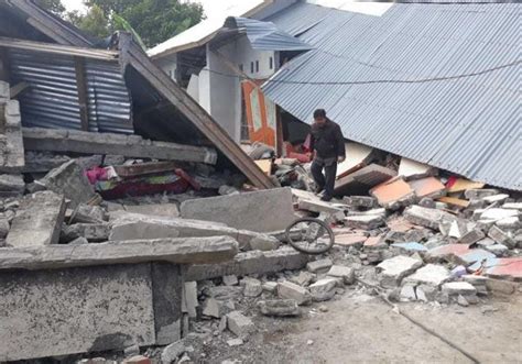 At Least 20 Killed In Indonesian Earthquake Punch Newspapers