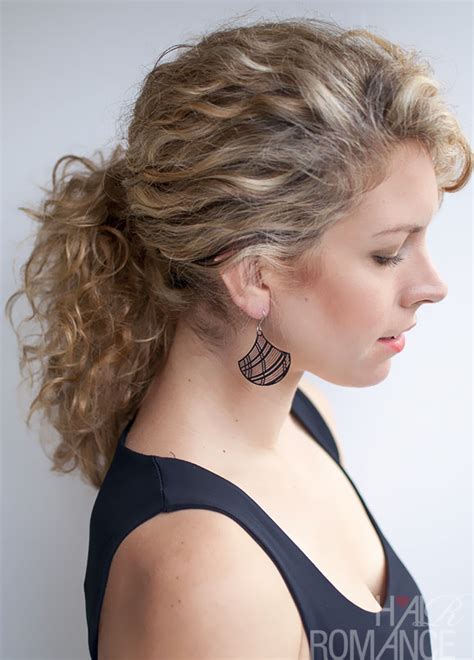 Curly Hairstyle Tutorial The Curly Ponytail Hair Romance