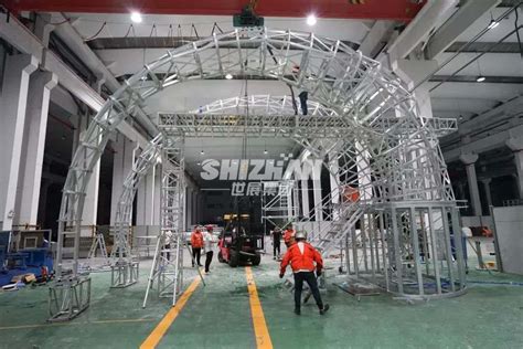 Guangzhou Truss Stage Equipment Factory Outdoor Concert Stage Sale