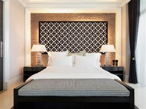 5 Inspiration Sophisticated Beds Without Headboards Headboard Designs