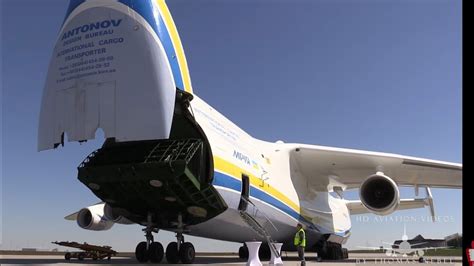 An 225 Mriya Opens Cargo Door Biggest Plane On Earth Youtube