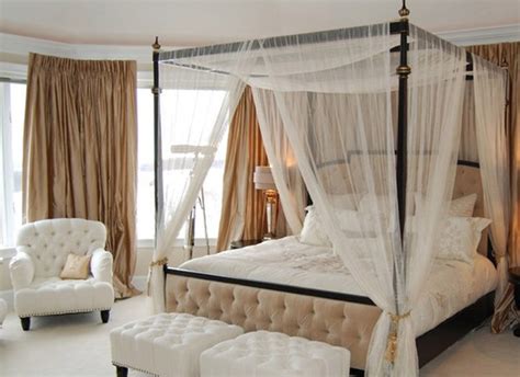 This homemade bed canopy is not only an easy bedroom decor idea, it adds a great focal point and adds a wisp of dreaminess to a. 15 Dreamy and Romantic Full Draped Canopy Beds | Home ...